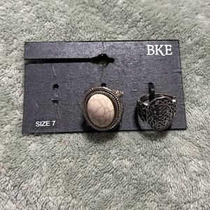 2 buckle size 7 rings